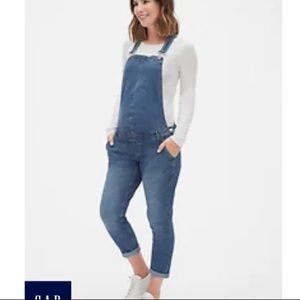 Maternity denim overalls by Gap size M